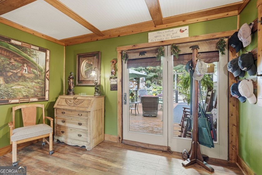 Welcome to your own private mountain retreat where you truly can - photo 15