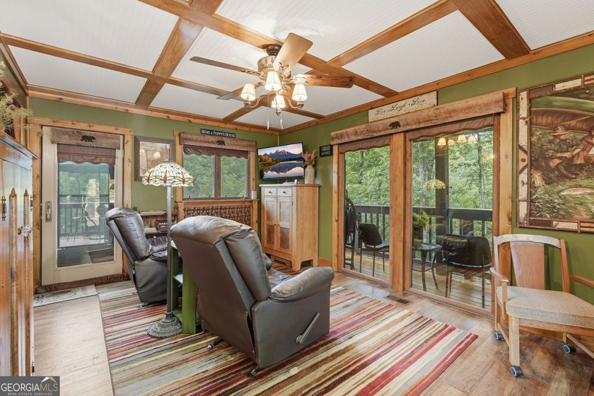 Welcome to your own private mountain retreat where you truly can - photo 16