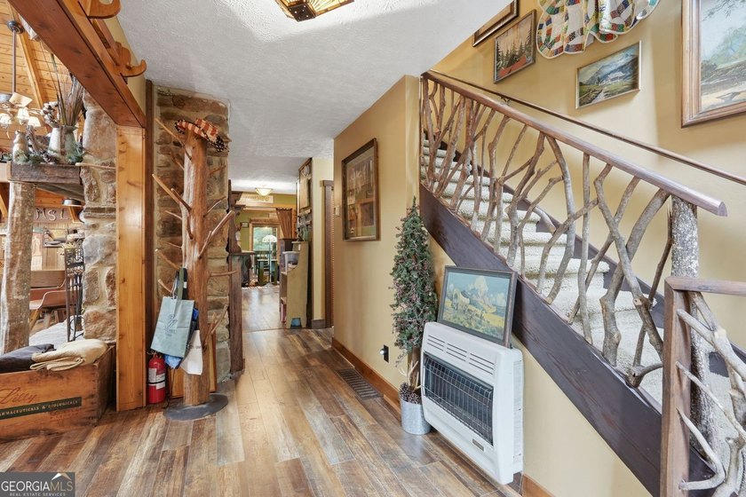 Welcome to your own private mountain retreat where you truly can - photo 19