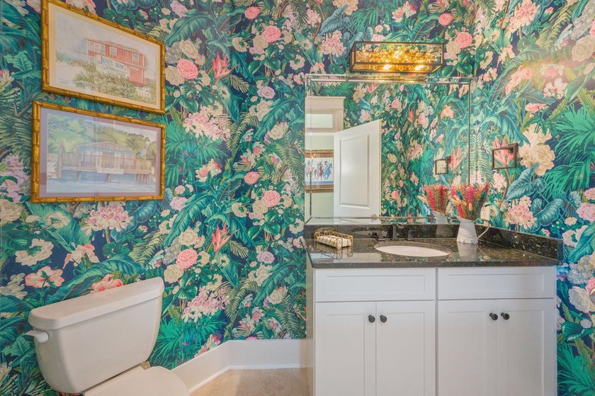 This pristine coastal retreat in Driftwood Estates is placed on - photo 34