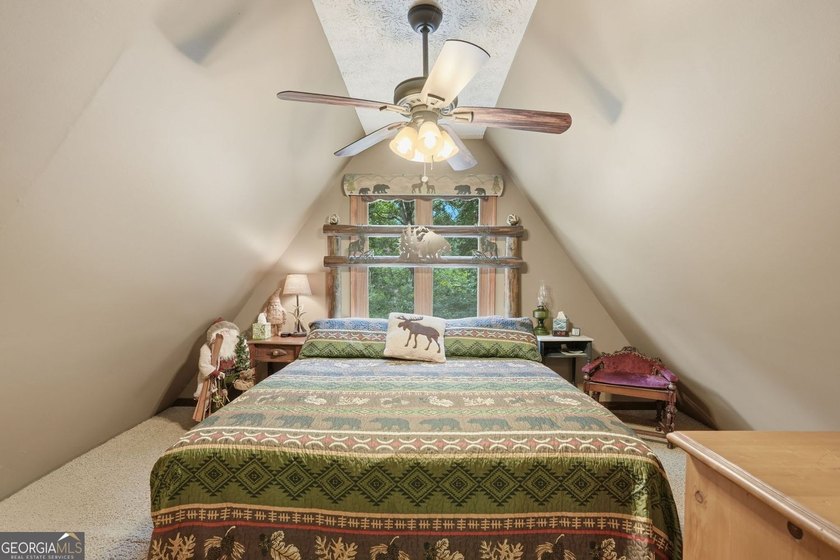 Welcome to your own private mountain retreat where you truly can - photo 35