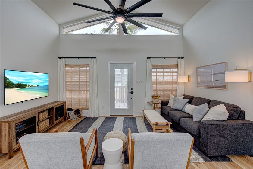 This income producing, Port Aransas home is a bright, airy - photo 4