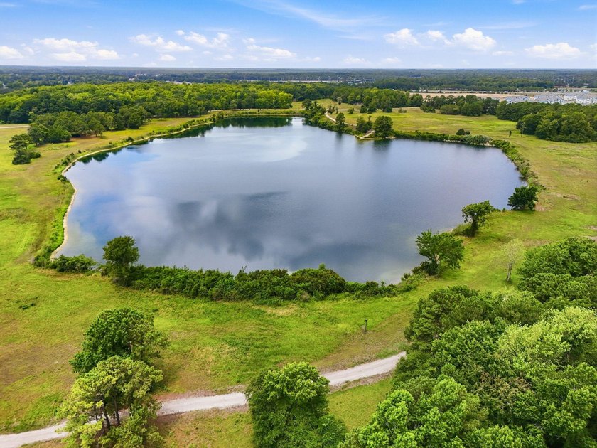 A once-in-a-lifetime opportunity to own seven extraordinary - photo 13