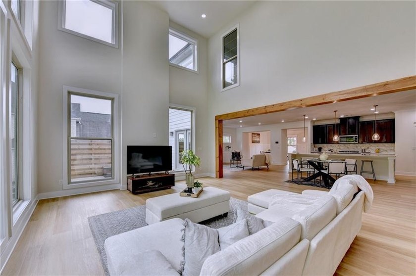 PRICED TO SELL! Priced well below market value and rarely - photo 5