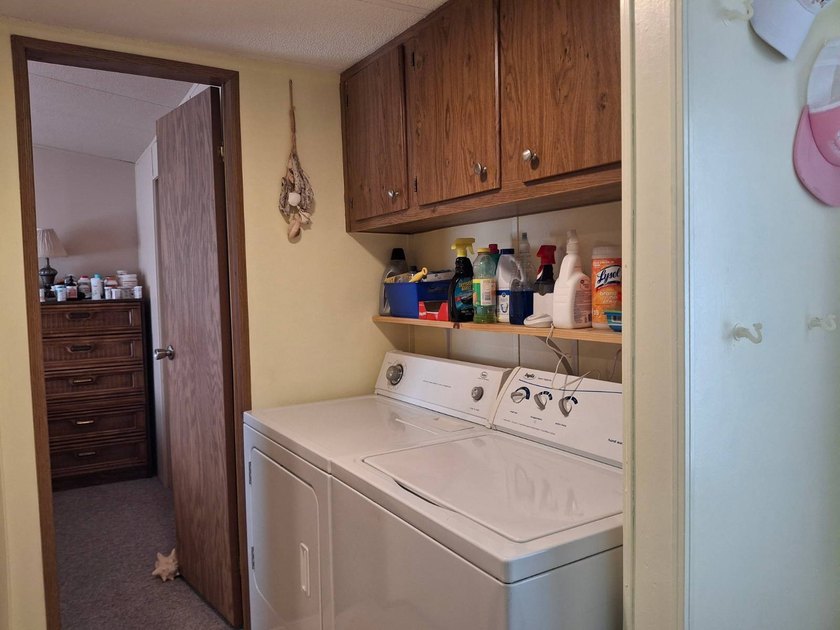 Your Florida style winter retreat is here. Newly painted - photo 12