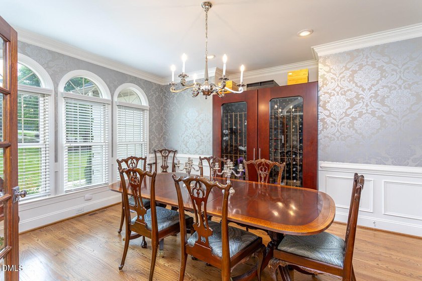 Classic elegance meets refined modern living in this exceptional - photo 10