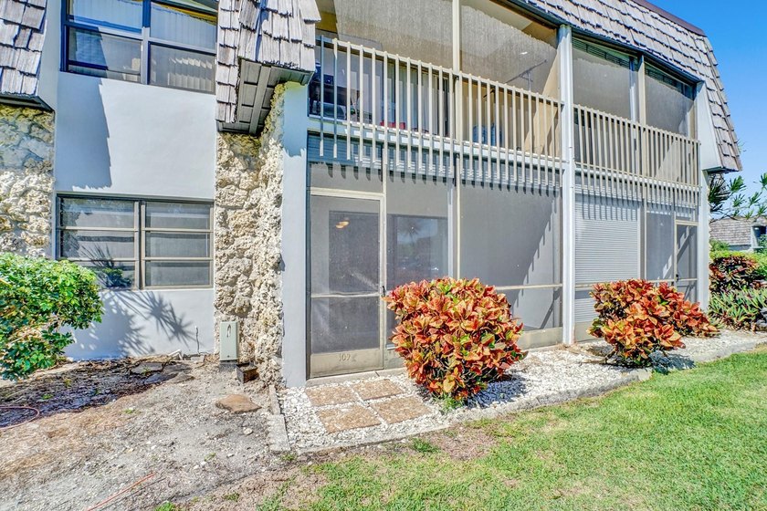 CALLING ALL INVESTORS !!! BRAND NEW renovated two bedrooms /two - photo 34