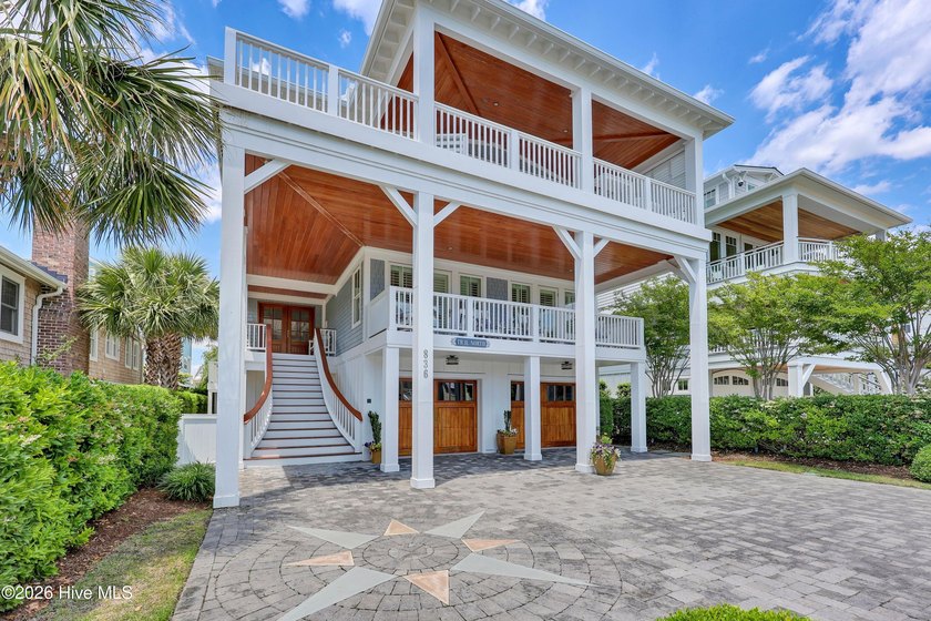 Welcome to True North, an exceptional custom coastal residence - photo 2