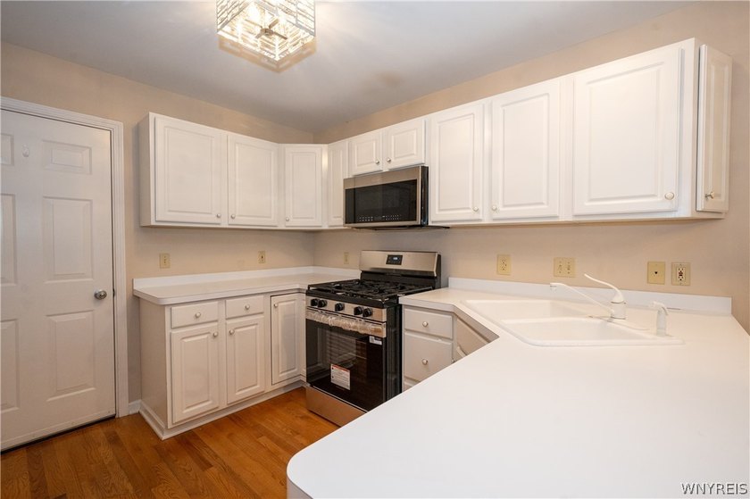 Welcome to this well-maintained 2-bedroom, 2.5-bath condo in the - photo 6