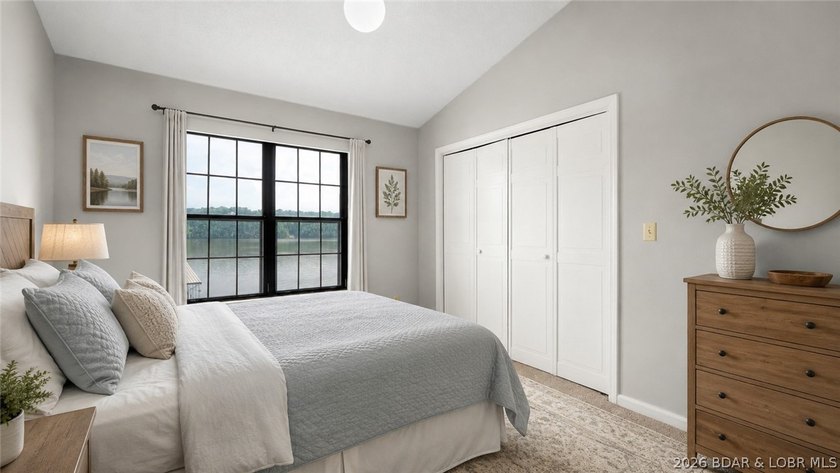 Opportunity to have a 6 bedroom condo is RARE! 6 bedrooms &amp; 3 - photo 26