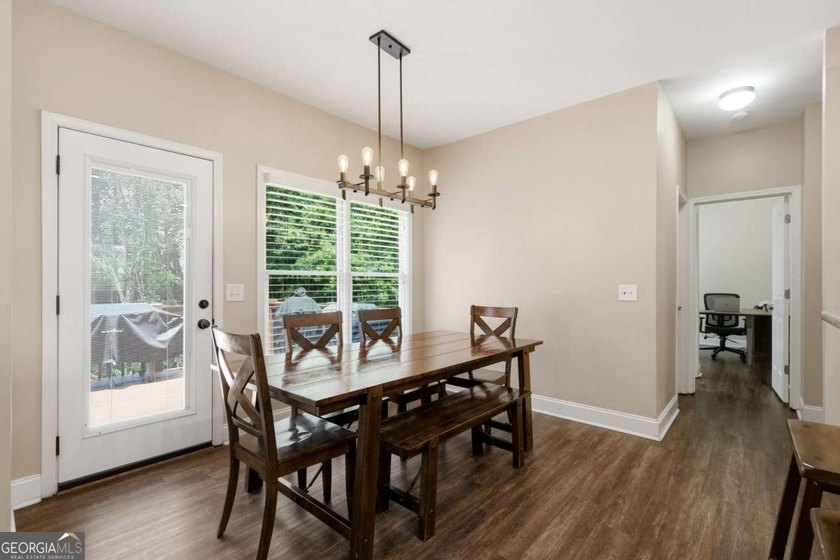 Welcome to Hampton Golf Village, one of North Forsyth's premier - photo 11