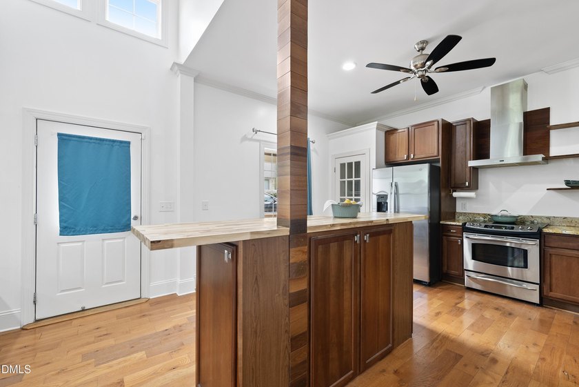 Enjoy low-maintenance living just steps from Historic Oakwood - photo 13