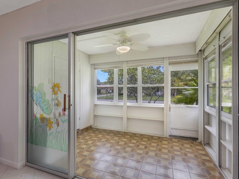 Enjoy easy Florida living in this beautifully maintained and - photo 15