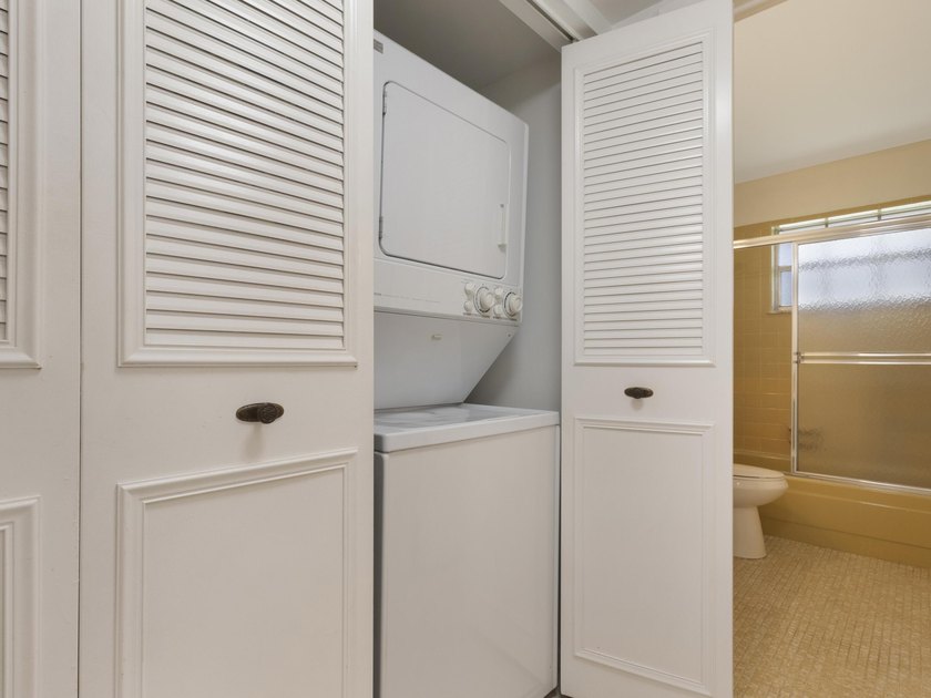 Enjoy easy Florida living in this beautifully maintained and - photo 25