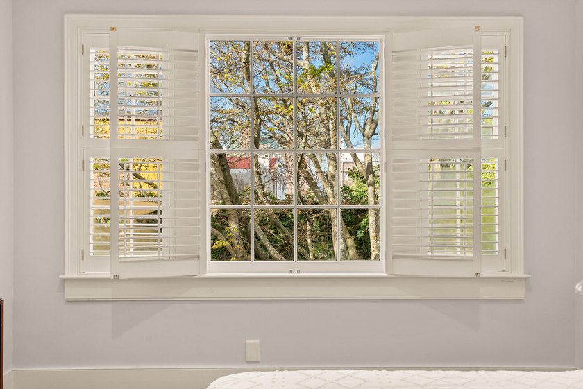 This 1890s Charleston single, steeped in history and character - photo 33