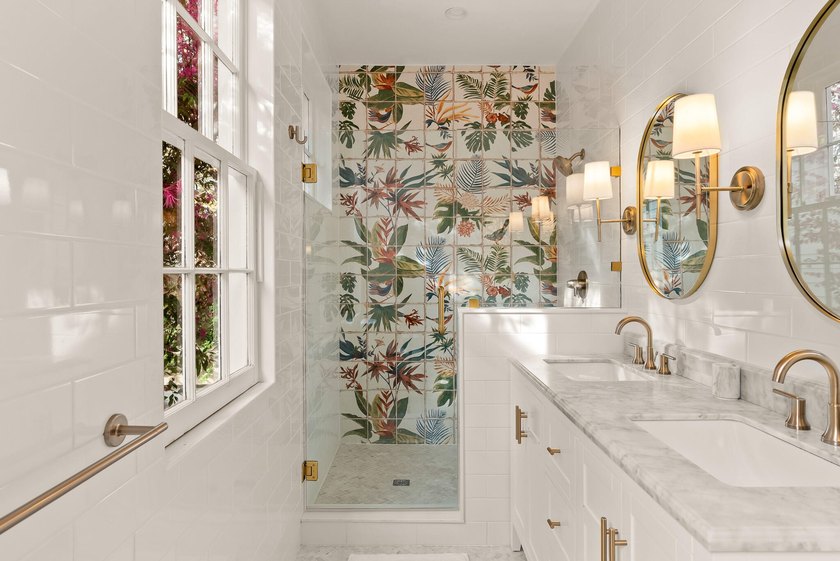 This 1890s Charleston single, steeped in history and character - photo 34