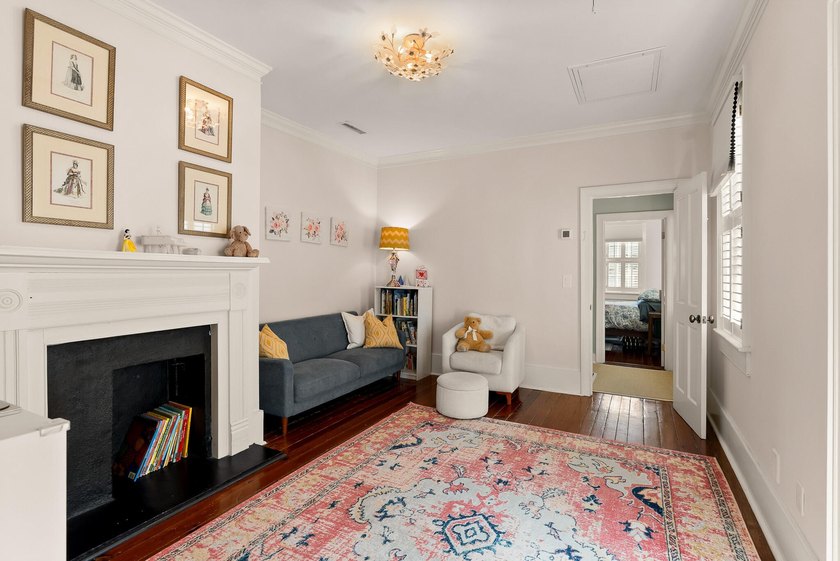 This 1890s Charleston single, steeped in history and character - photo 41