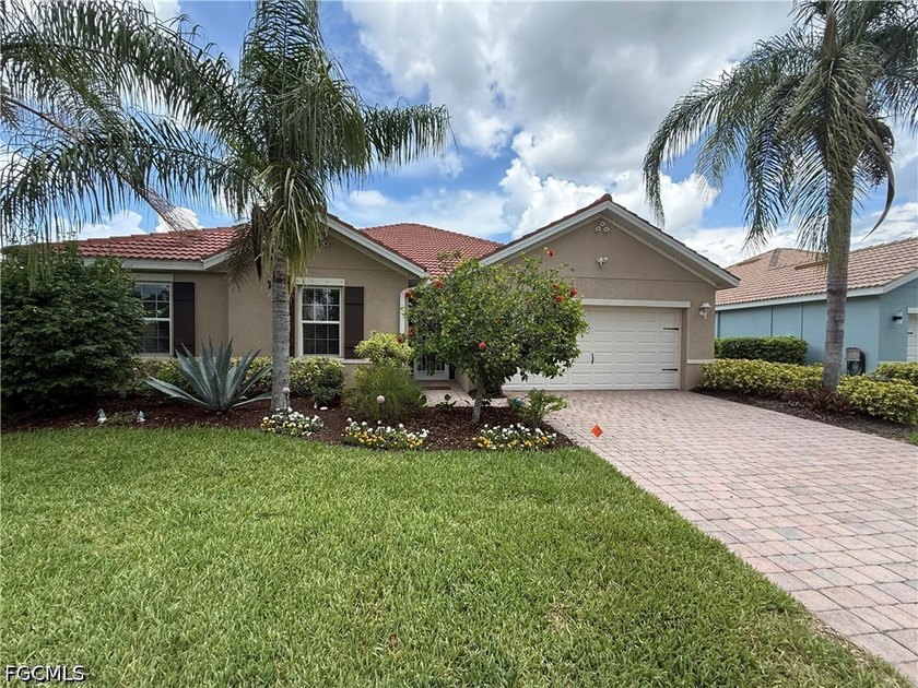 Fantastic POOl home. Spectacular lake views and stunning sunsets - photo 44