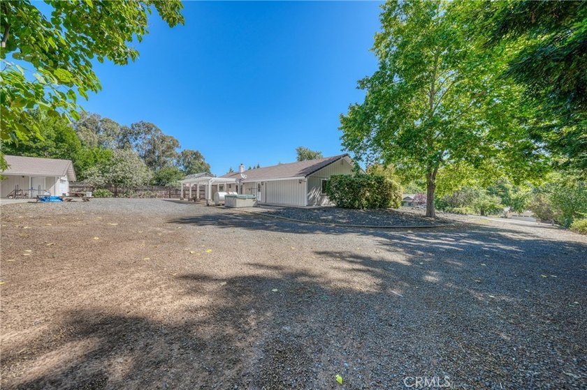 Move in ready North Lakeport home on over an acre in one of the - photo 59