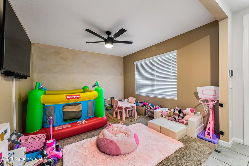 THIS ONE IS A MUST SEE!!! Welcome To This Beautiful 5 Bedroom/3 - photo 13