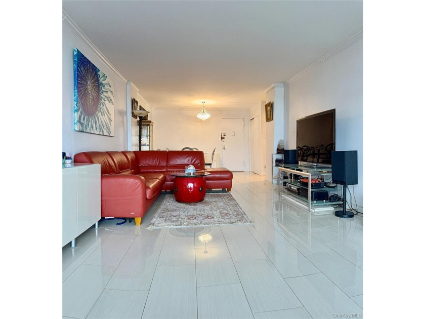 Move right into this stunning 2-bedroom, 1-bath coop in the - photo 13