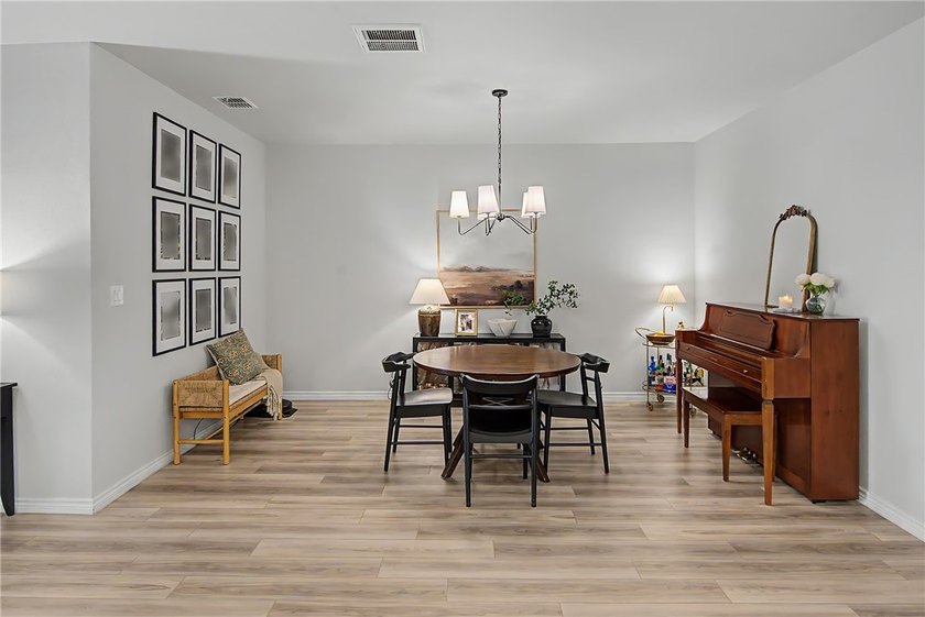 Welcome to this beautifully maintained one-story home in the - photo 3