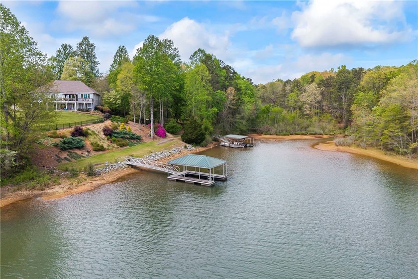 Welcome to luxury lake living on the shores of Lake Keowee in - photo 45