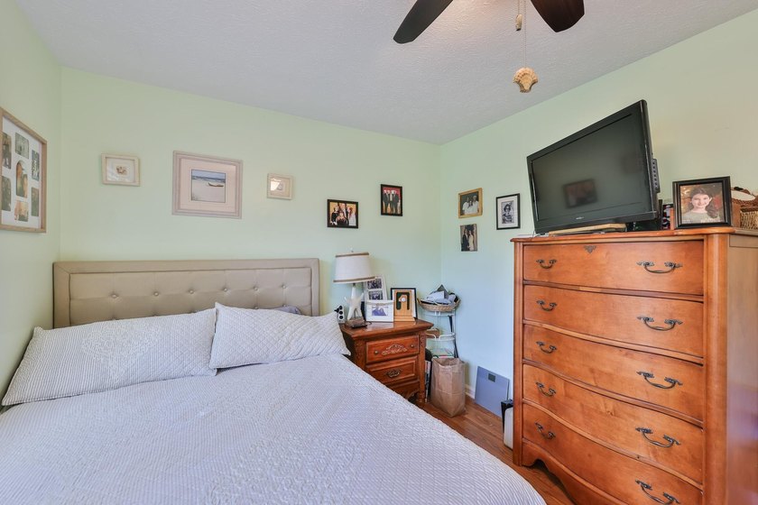 Cute Little River Bungalow, amazing location in close proximity - photo 17