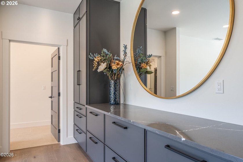1025 NE 7TH Dr - photo 17