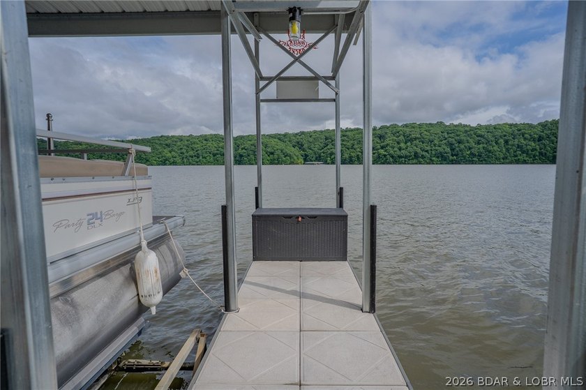 Rare opportunity to own a true Lake of the Ozarks waterfront - photo 30
