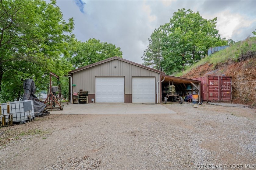 Rare opportunity to own a true Lake of the Ozarks waterfront - photo 37