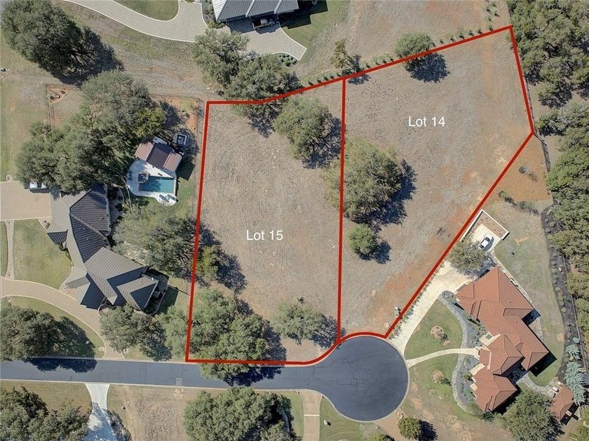 Beautiful homesite in Barton Creek Lakeside. A level building - photo 2