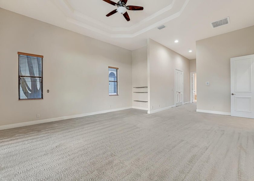 10513 Versailles Blvd - photo 36
