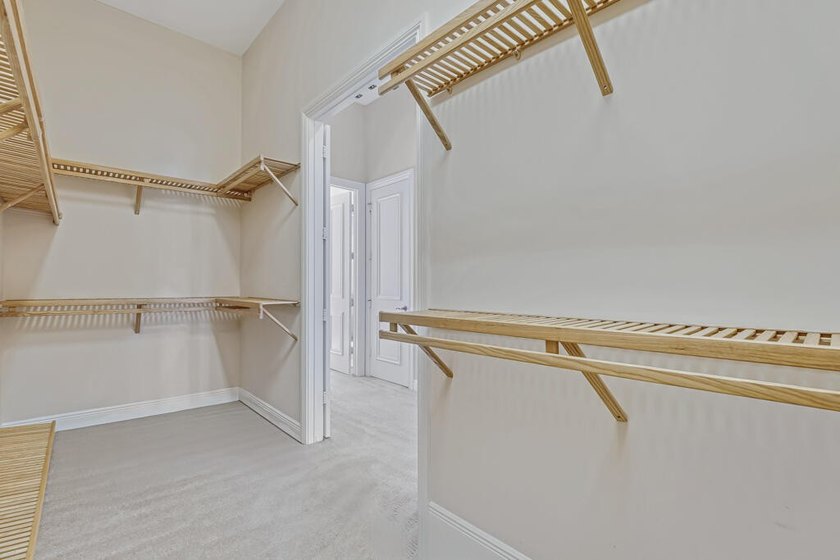 10513 Versailles Blvd - photo 41