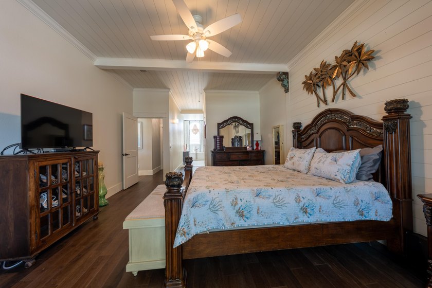 GOLF COURSE LIVING IN BAY POINT'S PREMIER GATED COMMUNITY! - photo 22