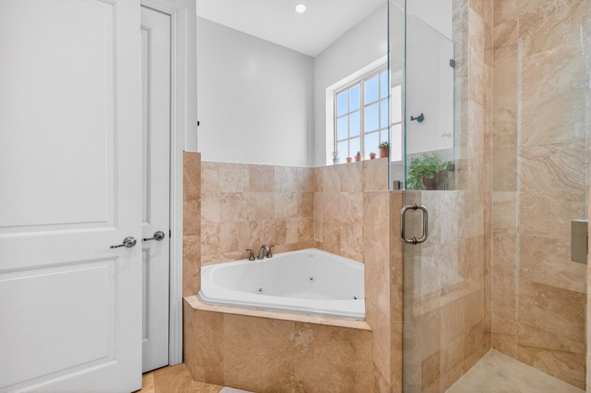 VA ASSUMABLE WITH A 2.25% RATE. Must be VA APPROVED. Discover - photo 22