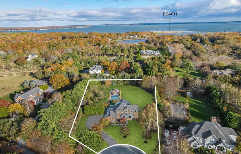 Spacious Open Plan Home with So Much to Offer near Several Great - photo 23