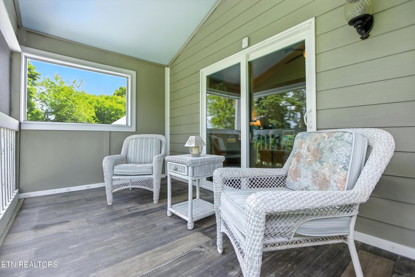 2 HOMES on 21.26 +/- UNRESTRICTED ACRES; - photo 37