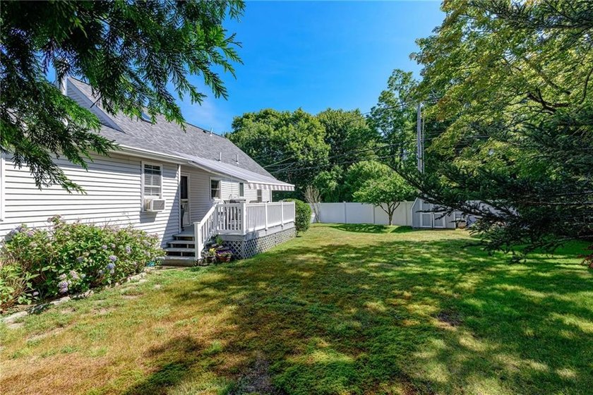 A perfect opportunity to own an immaculately kept 4 bedroom, 2 - photo 32