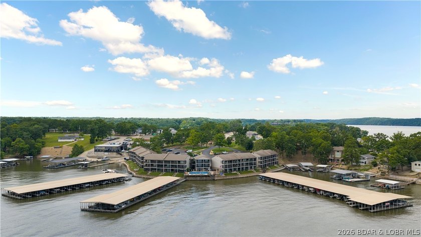 Welcome to the ultimate turn-key lake retreat at Harbor Point - photo 42
