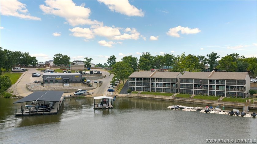 Welcome to the ultimate turn-key lake retreat at Harbor Point - photo 46