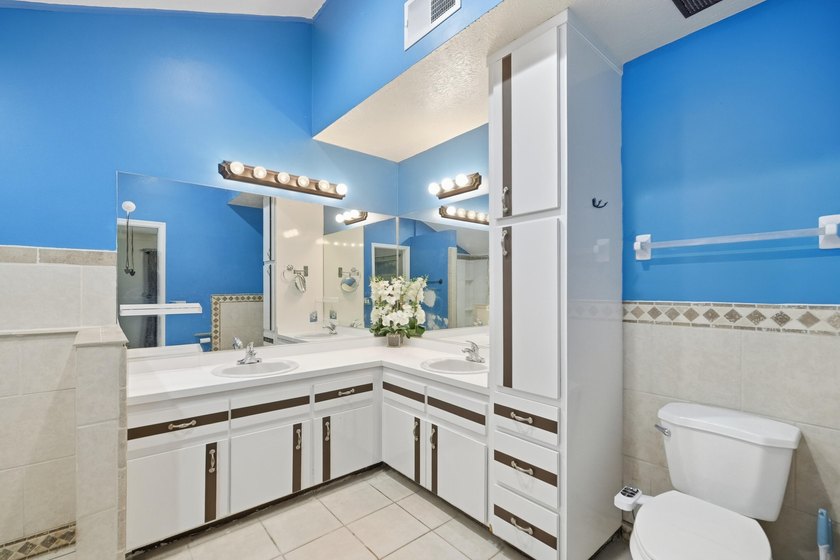 This is a unapproved short sale. Submit your offer for this - photo 18