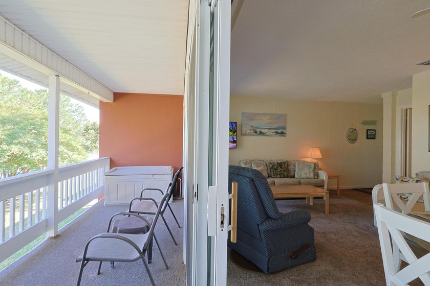 Fully furnished and rental-ready! This 2 bed, 2 bath unit - photo 7