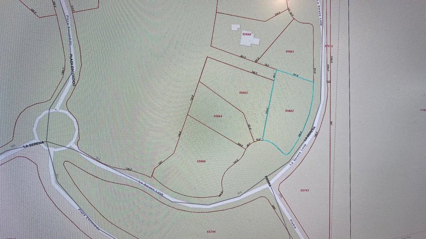 Looking for a rare, nearly one-acre estate-sized lot in - photo 2