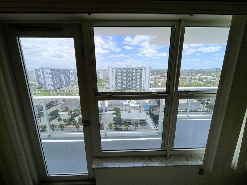 Beautiful direct ocean views from this rarely available &amp; highly - photo 40