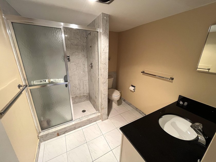 Beautiful direct ocean views from this rarely available &amp; highly - photo 41