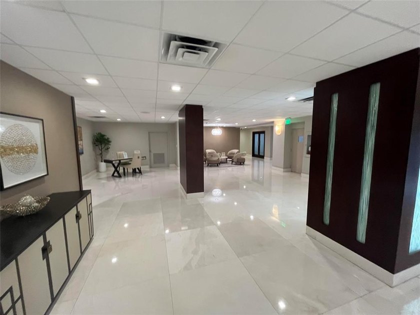 Beautiful direct ocean views from this rarely available &amp; highly - photo 50
