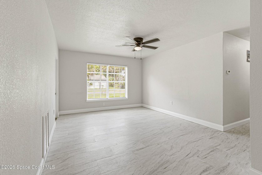 Calling all first time home buyers! Completely REDONE for top to - photo 10