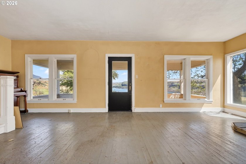 This historic 1914 Craftsman was built by Sam Hill associate - photo 12