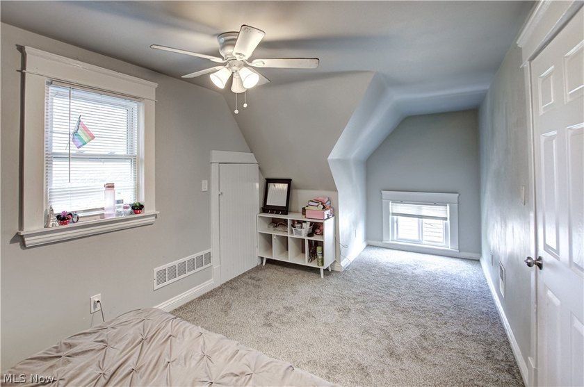 Wow an Investors dream! Rare Find! Not your average home. True - photo 30